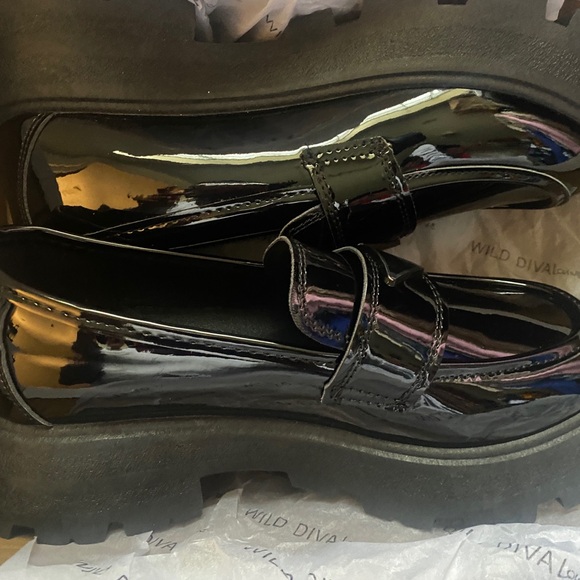 loafers - Picture 4 of 5